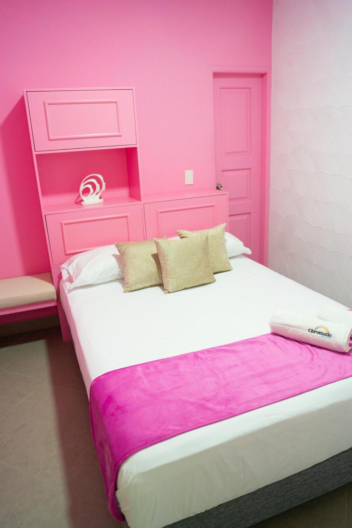 Hotel Chromatic Guatape Luaran gambar